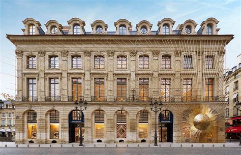 louis vuitton facade place vendome|nearest louis vuitton store.